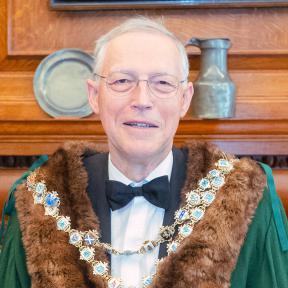 NICHOLAS WOOLF OBE KSTJ