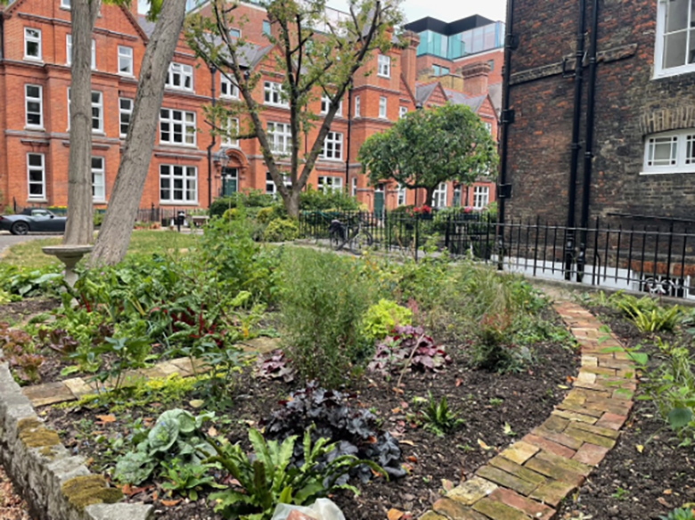 Edward Wright Trophy Best Floral Street 2025 – Amen Court